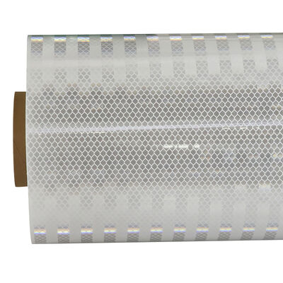좋은 가격 ASTM D4956 Type IV 마이크로프리즘 복합 반사 시트, 주야간 교통 안전을 위한 고휘도 온라인으로